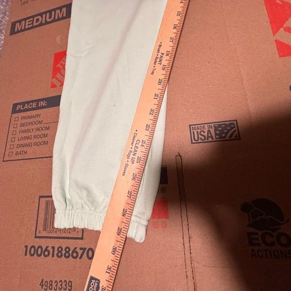 Crooks & Castles Sweatpants Joggers Light Green 2XL NWT - Picture 7 of 9